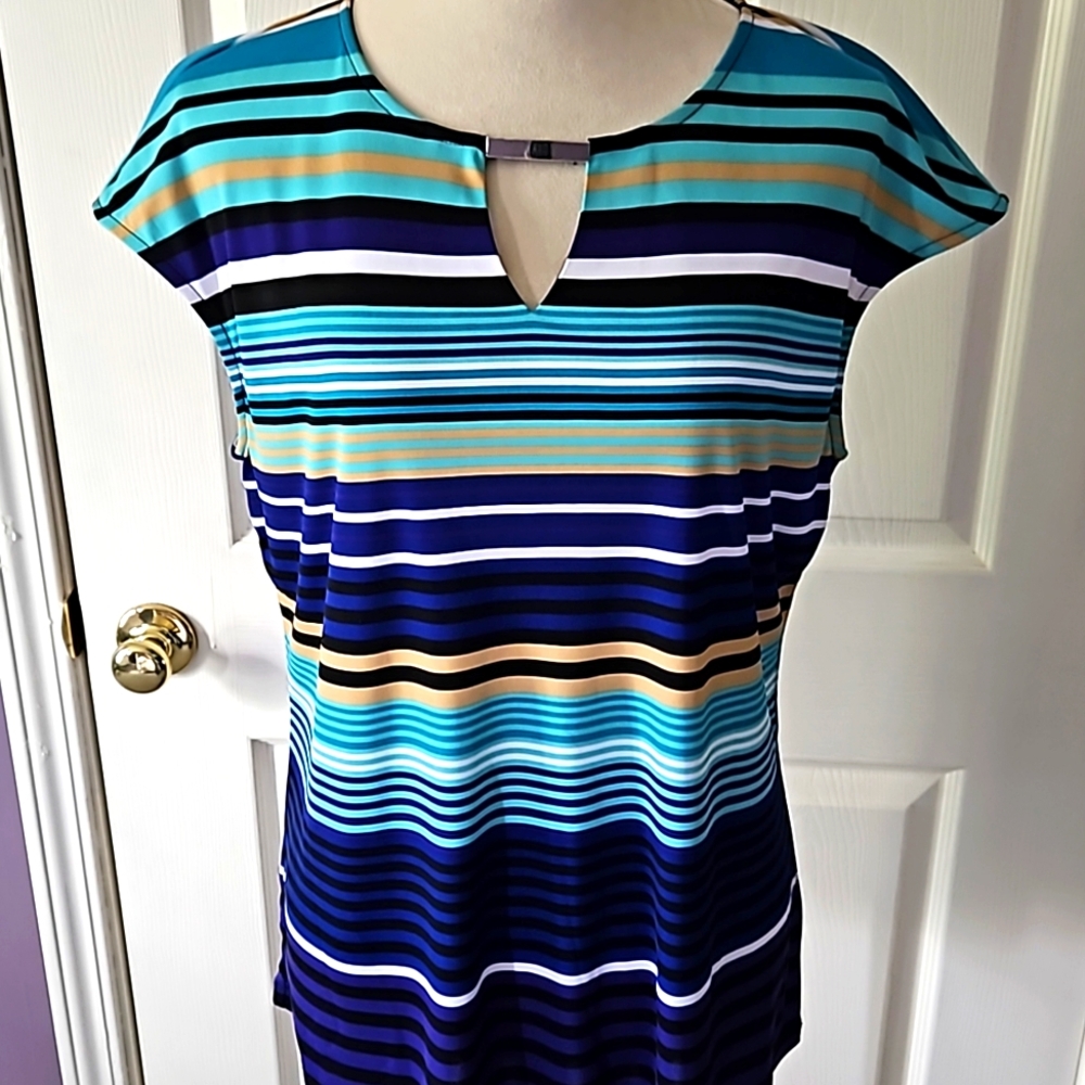 Liz Claiborne sleeveless blouse